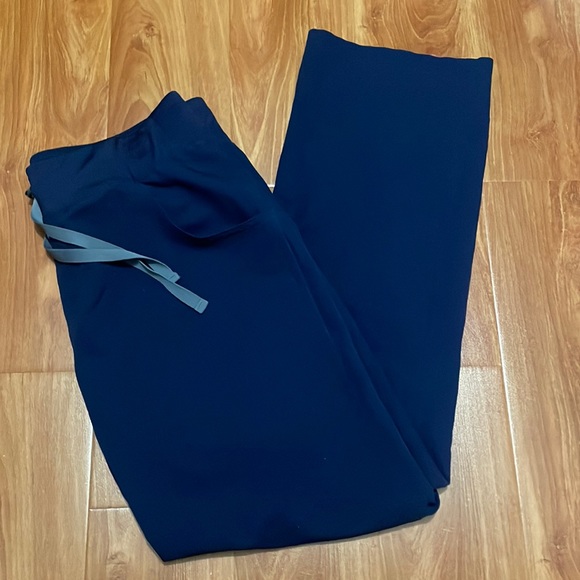 Figs Scrub Pants - Picture 1 of 5